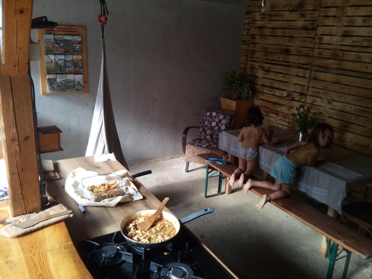 BioFarma Dolejší Mlýn Kamberk Exterior foto